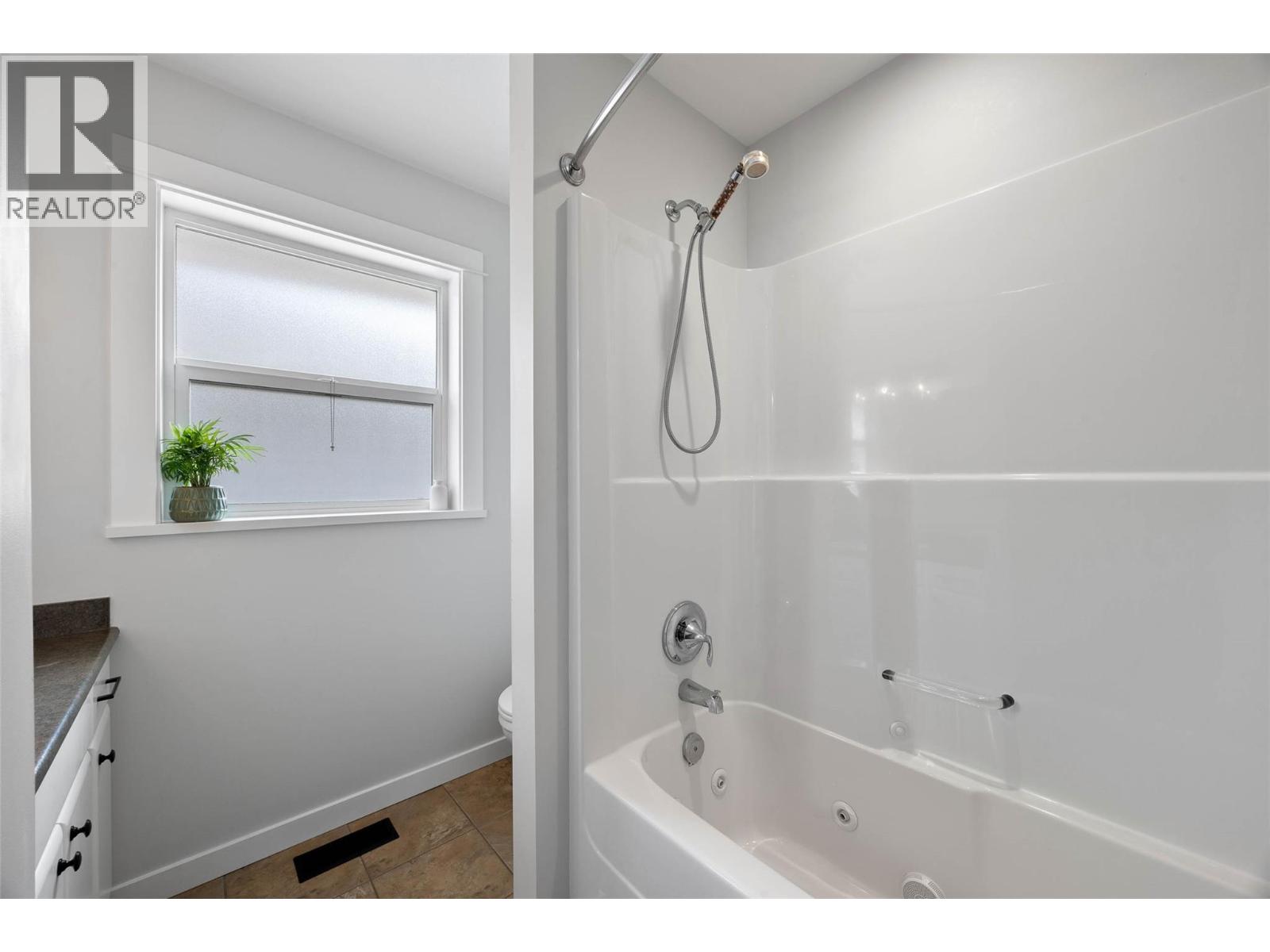 2647 Rosewood Avenue, Kamloops