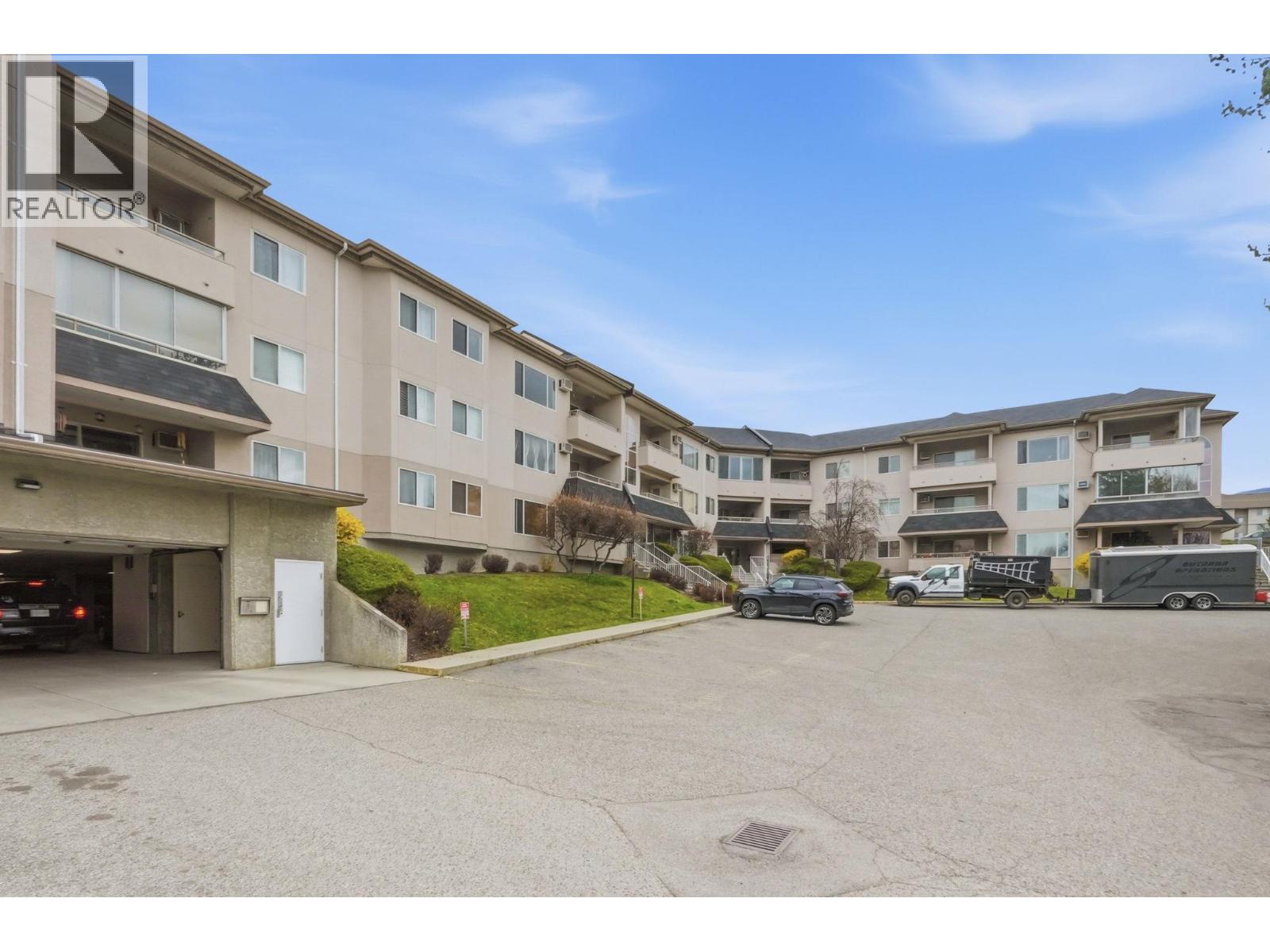 255 Aurora Crescent Unit# 103, Rutland