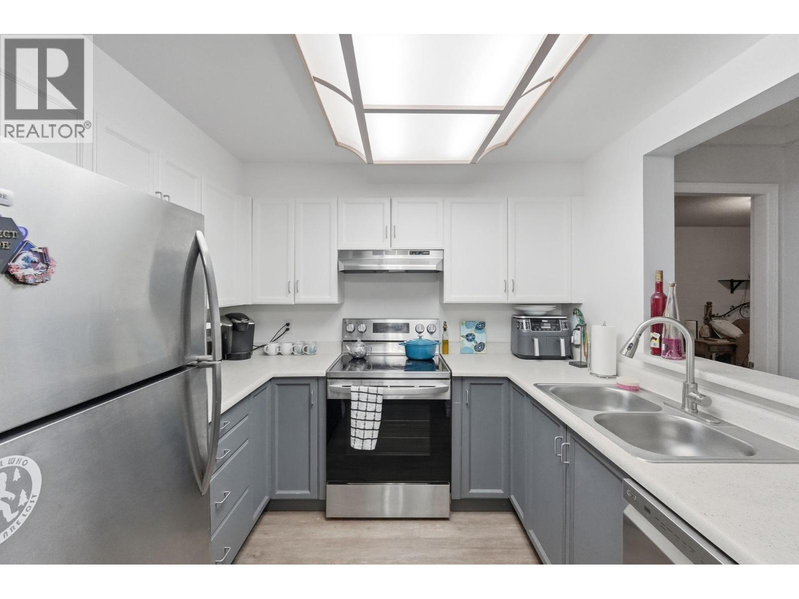 255 Aurora Crescent Unit# 103, Rutland