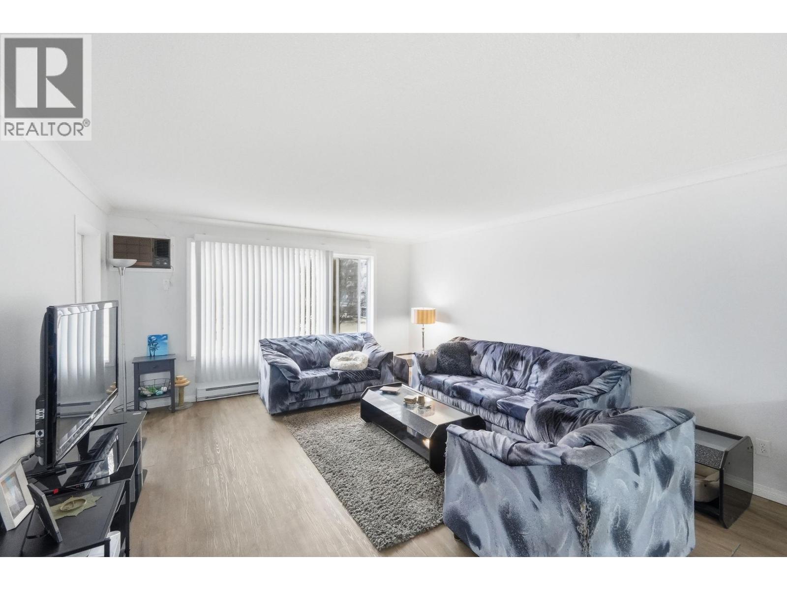 255 Aurora Crescent Unit# 103, Rutland