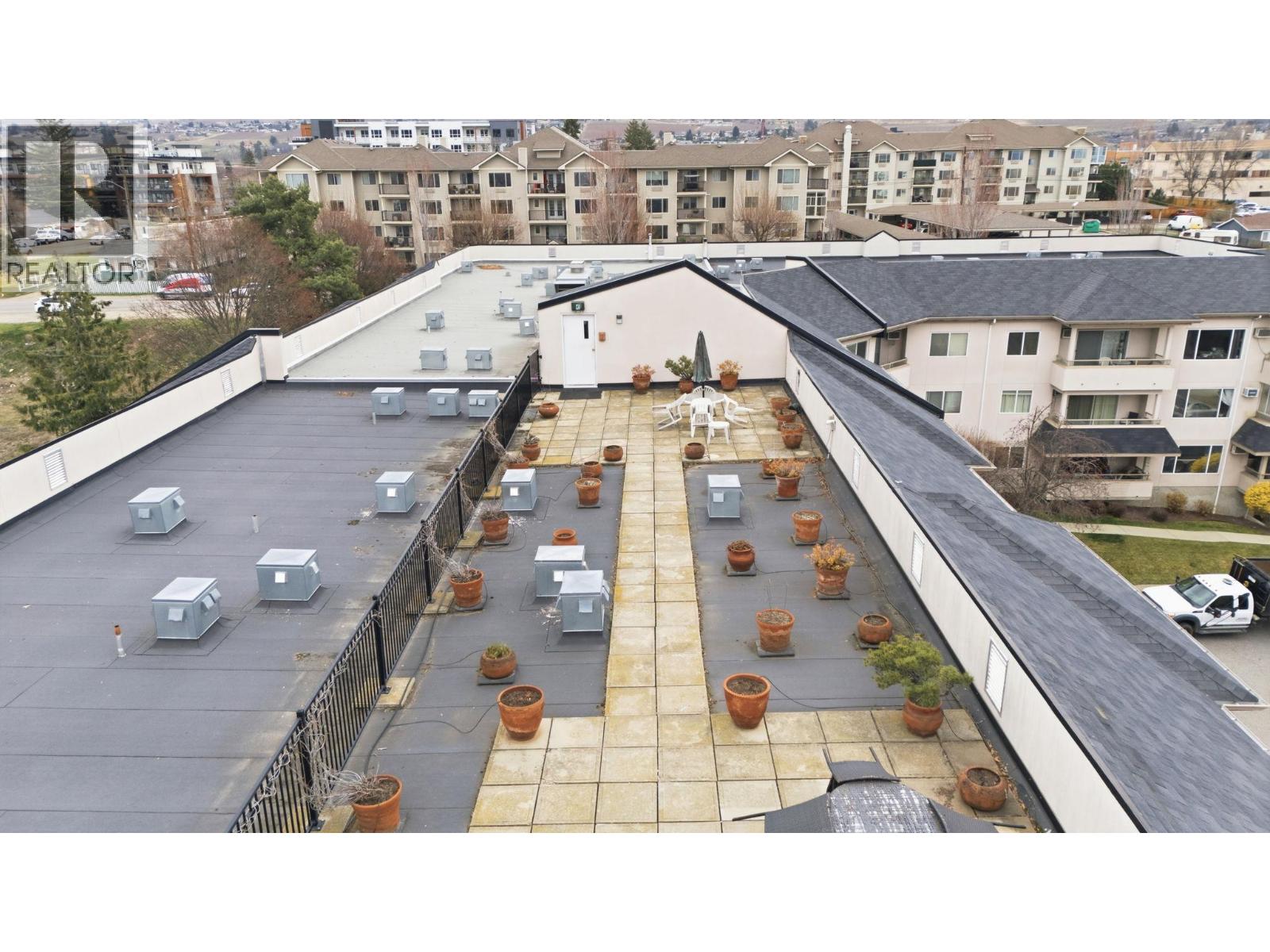 255 Aurora Crescent Unit# 103, Rutland