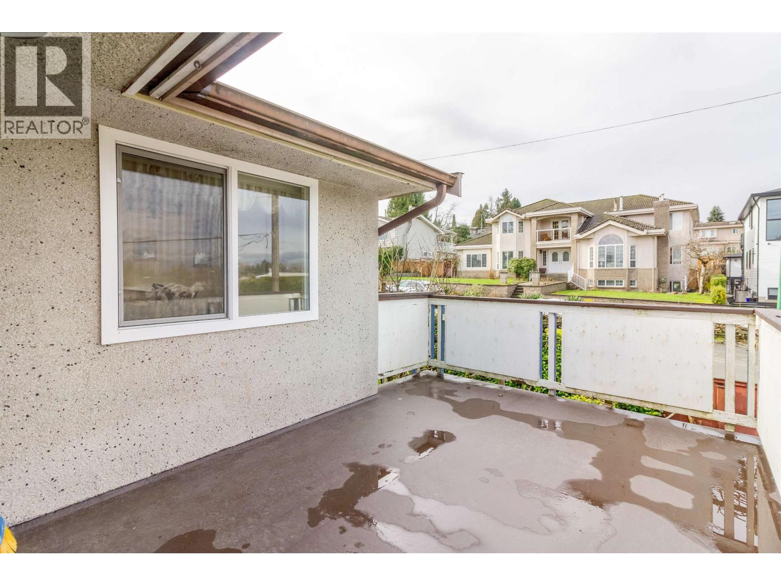 4645 CHARLOTTE COURT, Burnaby