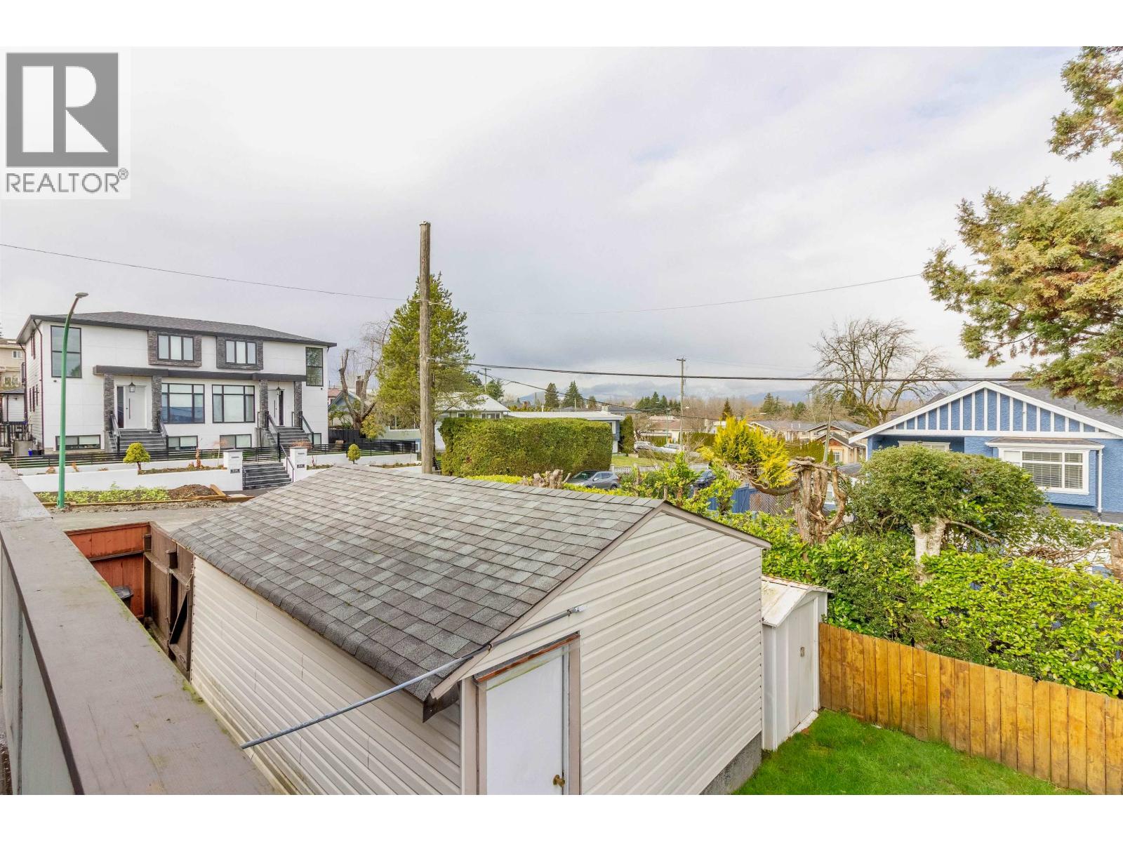4645 CHARLOTTE COURT, Burnaby