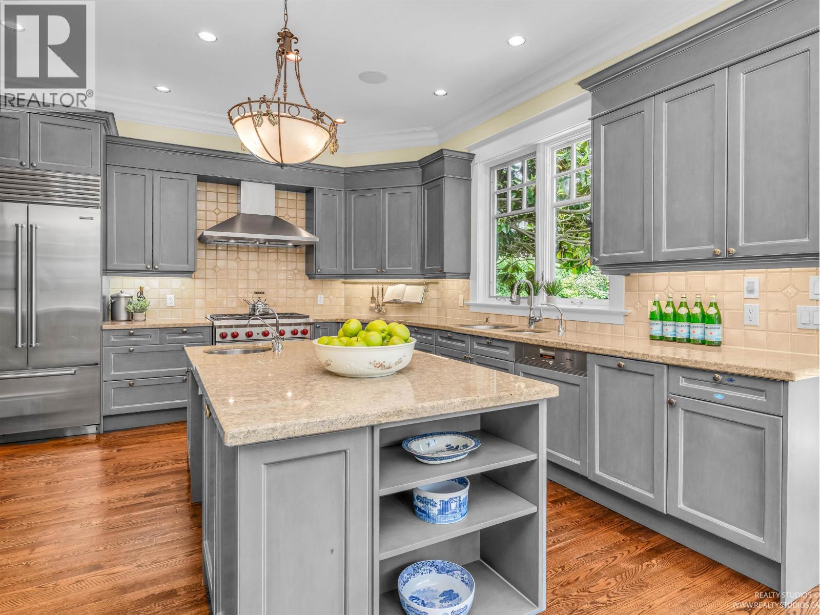 6362 CHURCHILL STREET, Vancouver