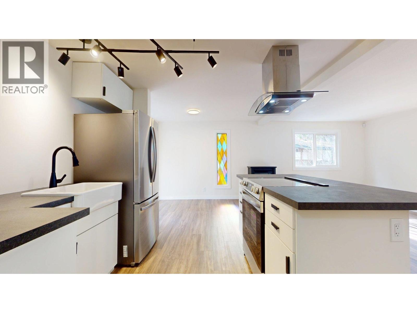 144 1830 MAMQUAM ROAD, Squamish