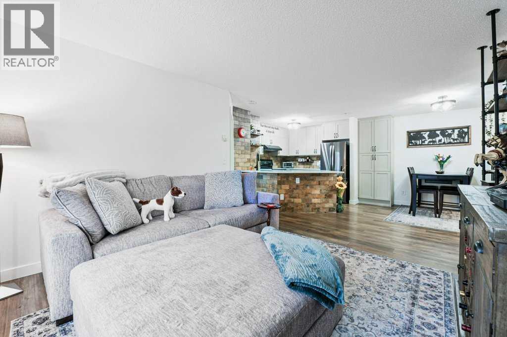 Single Family House for Sale in   Fish Creek Boulevard SW Evergreen Calgary 