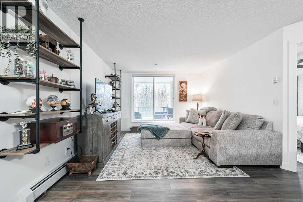 Single Family House for Sale in   Fish Creek Boulevard SW Evergreen Calgary 