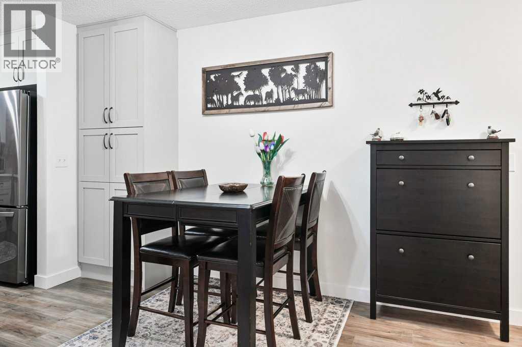 Single Family House for Sale in   Fish Creek Boulevard SW Evergreen Calgary 