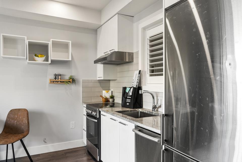 213 20175 53 AVENUE, Langley