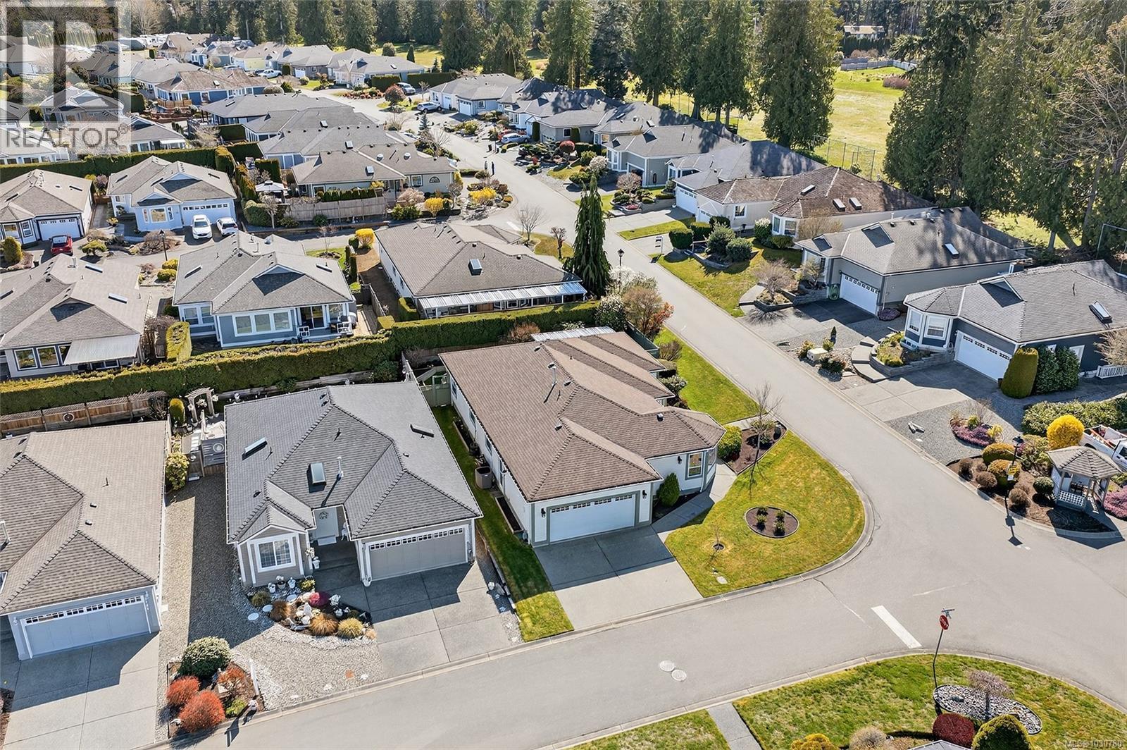 617 Windward Way, Qualicum Beach