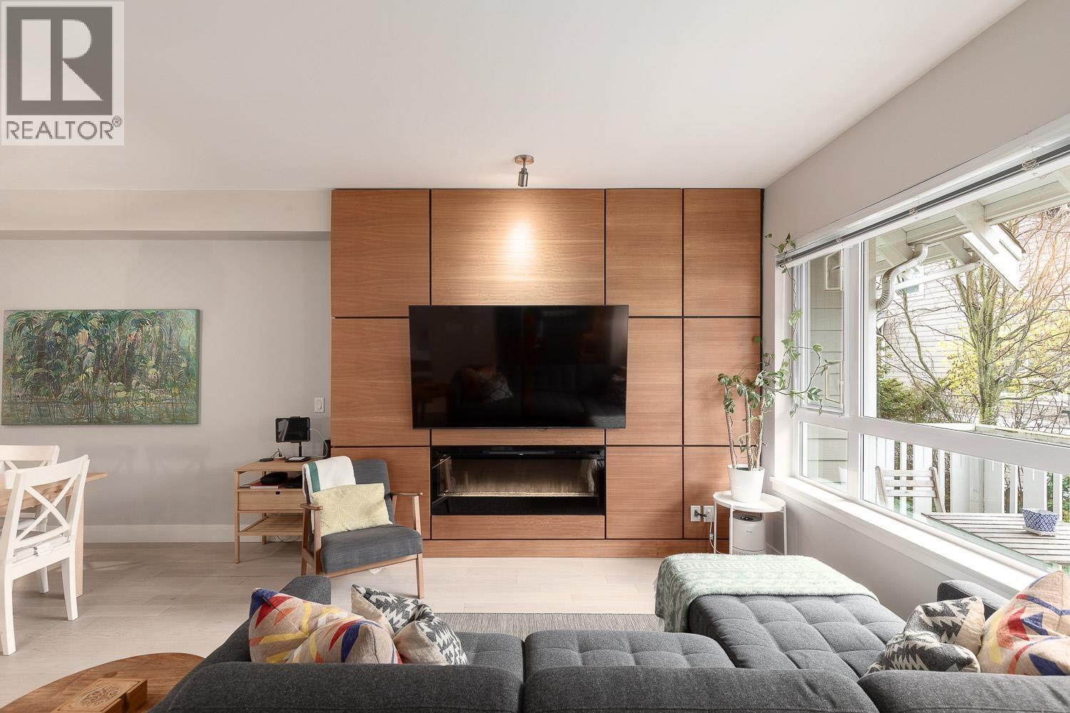 5 278 CAMATA STREET, New Westminster