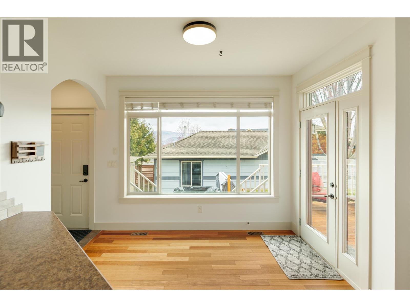 5532 Farron Place, Kelowna