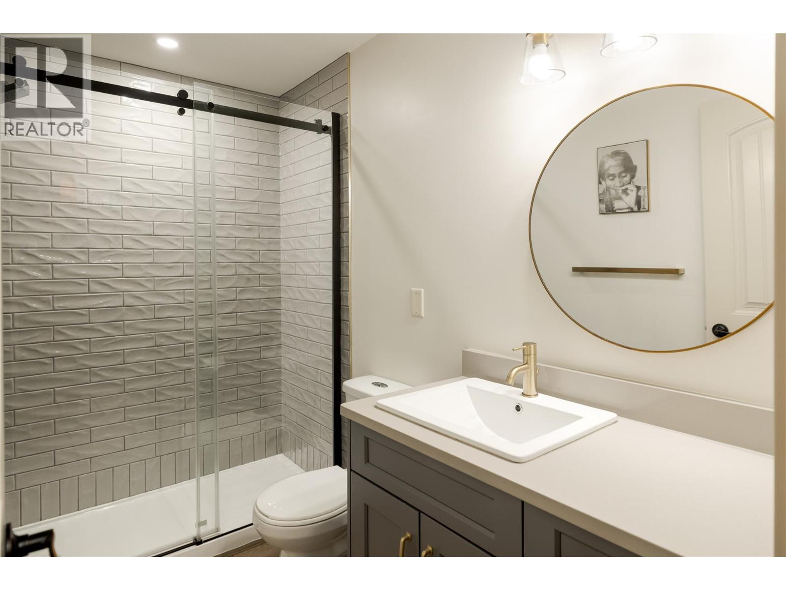 5532 Farron Place, Kelowna