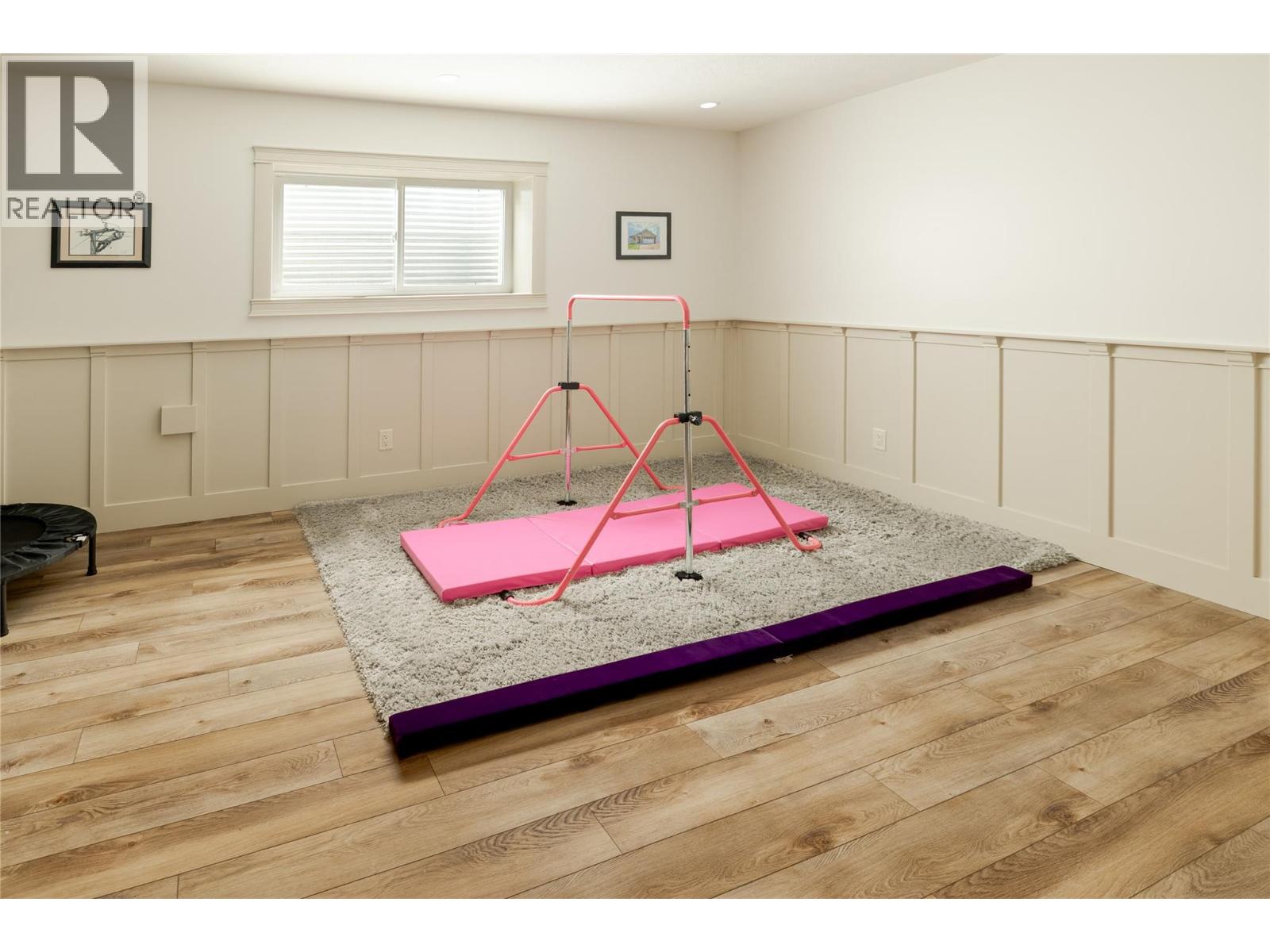 5532 Farron Place, Kelowna