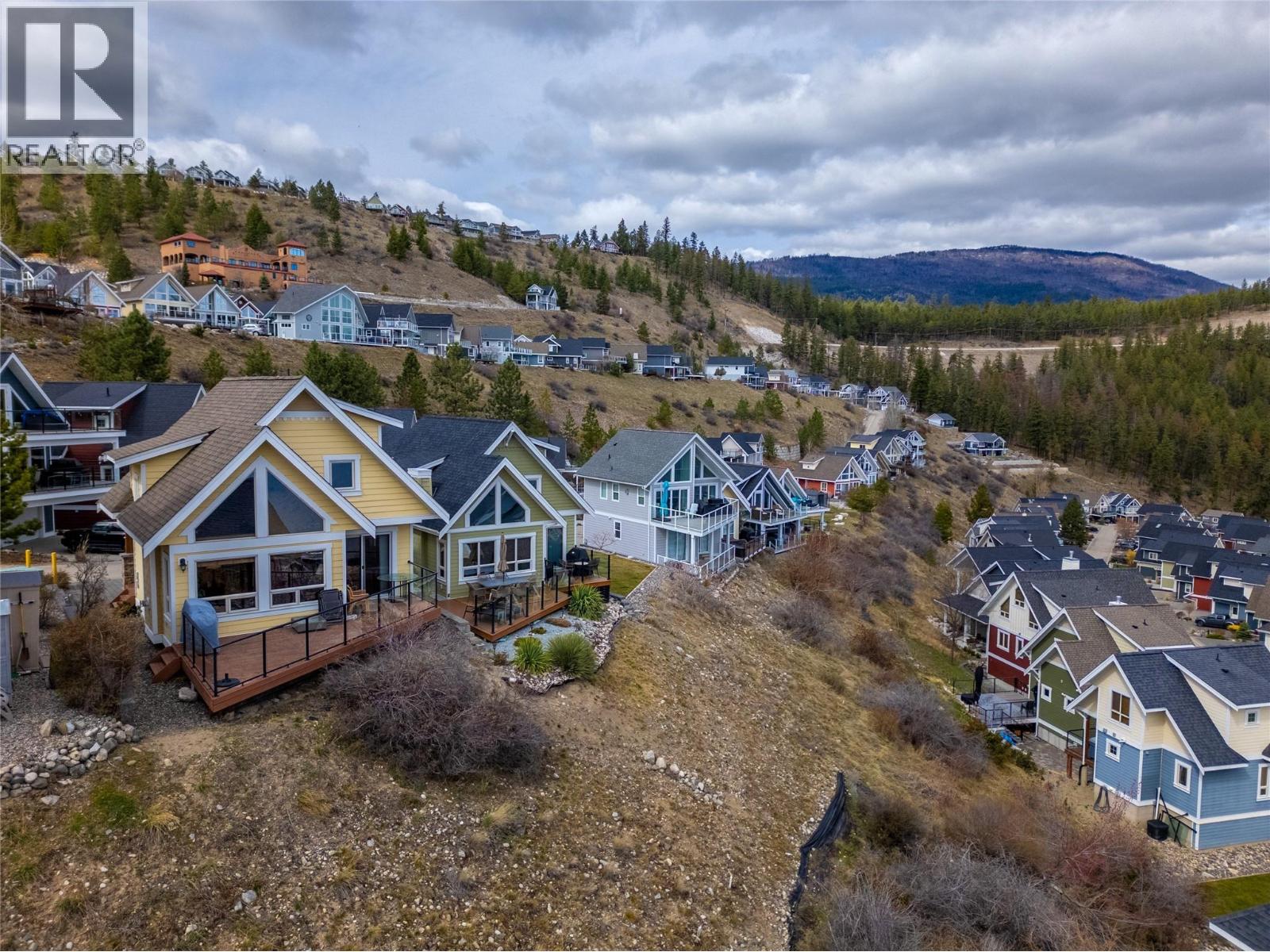  6774 LA PALMA Loop, Kelowna