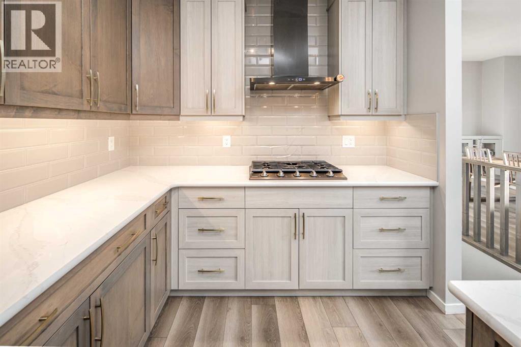 148 CARRINGHAM ROAD NW - 9