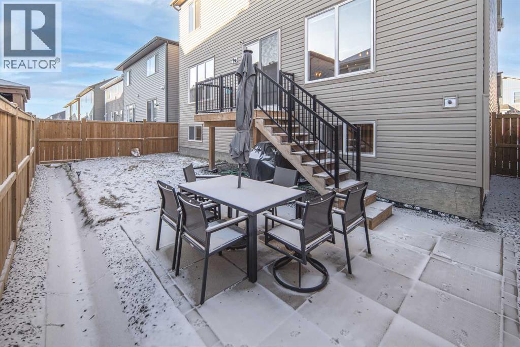 148 CARRINGHAM ROAD NW - 47