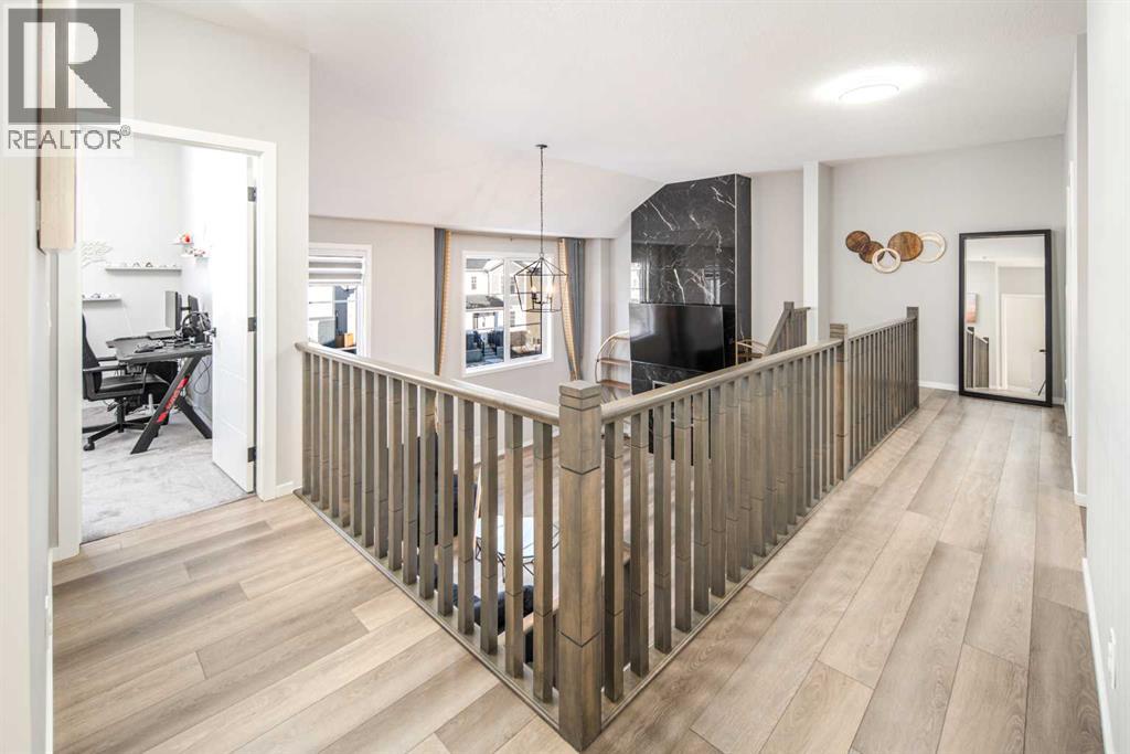 148 CARRINGHAM ROAD NW - 26