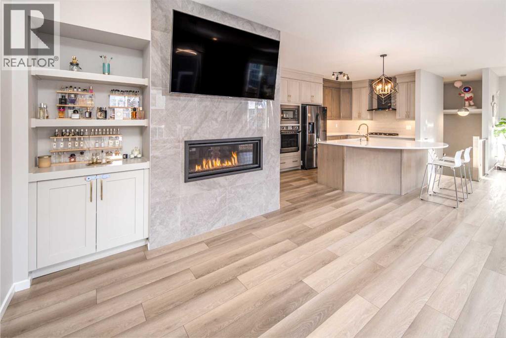 148 CARRINGHAM ROAD NW - 18