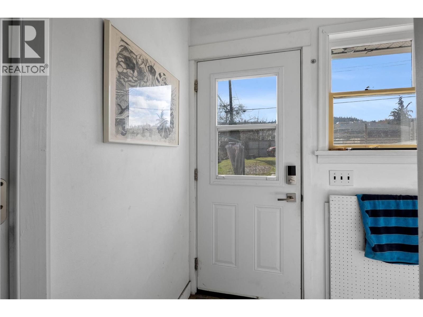 933 Douglas Street, Kamloops