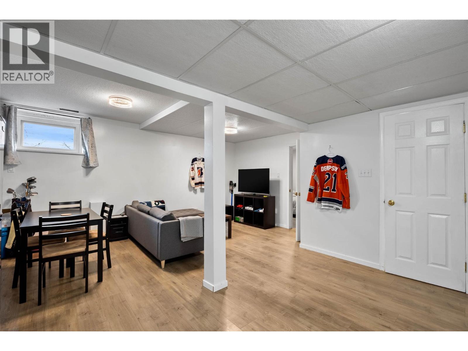 933 Douglas Street, Kamloops