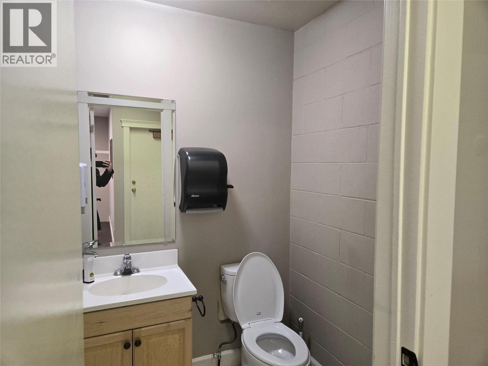  2749 30th 30th Avenue, Vernon