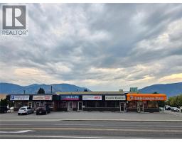  1413 Main Street, Penticton