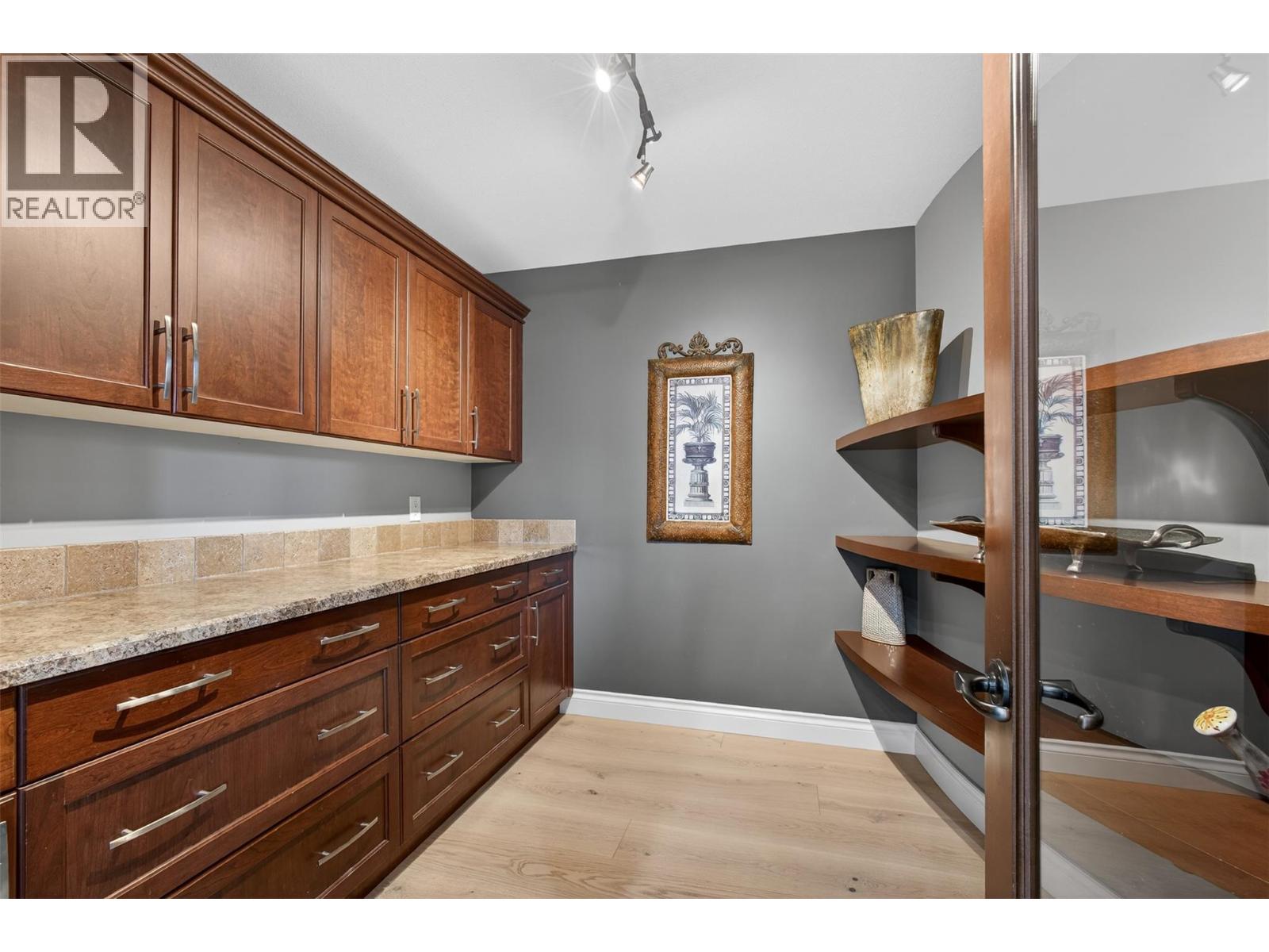  336 Quilchena Drive, Kelowna