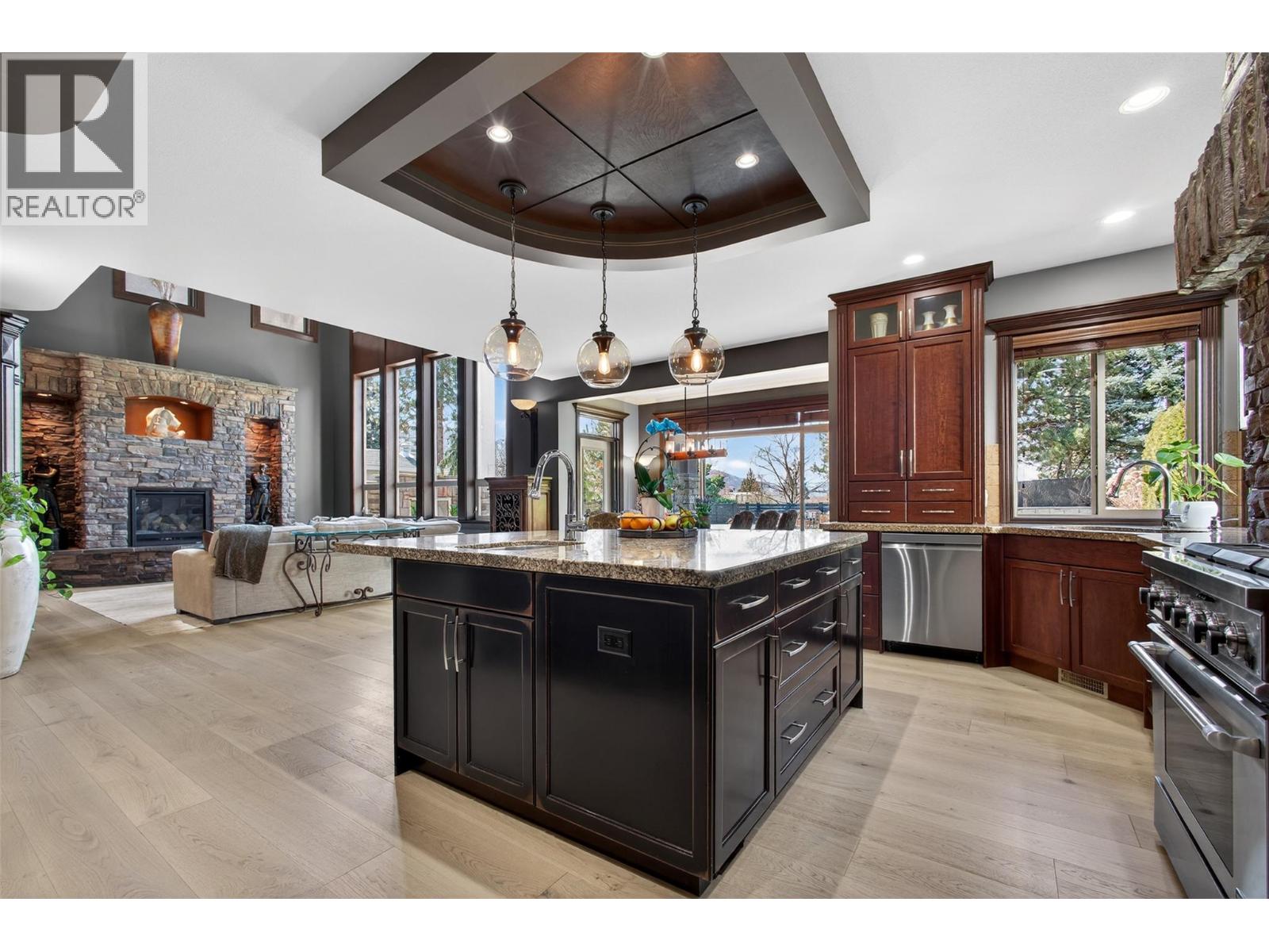  336 Quilchena Drive, Kelowna