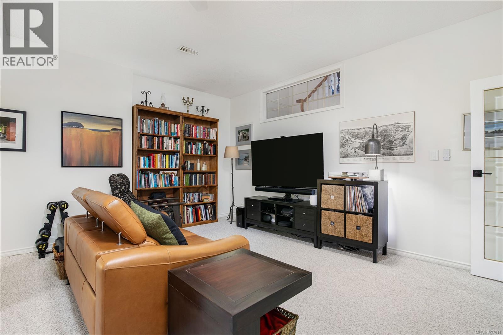 8 1063 Valewood Trail, Saanich