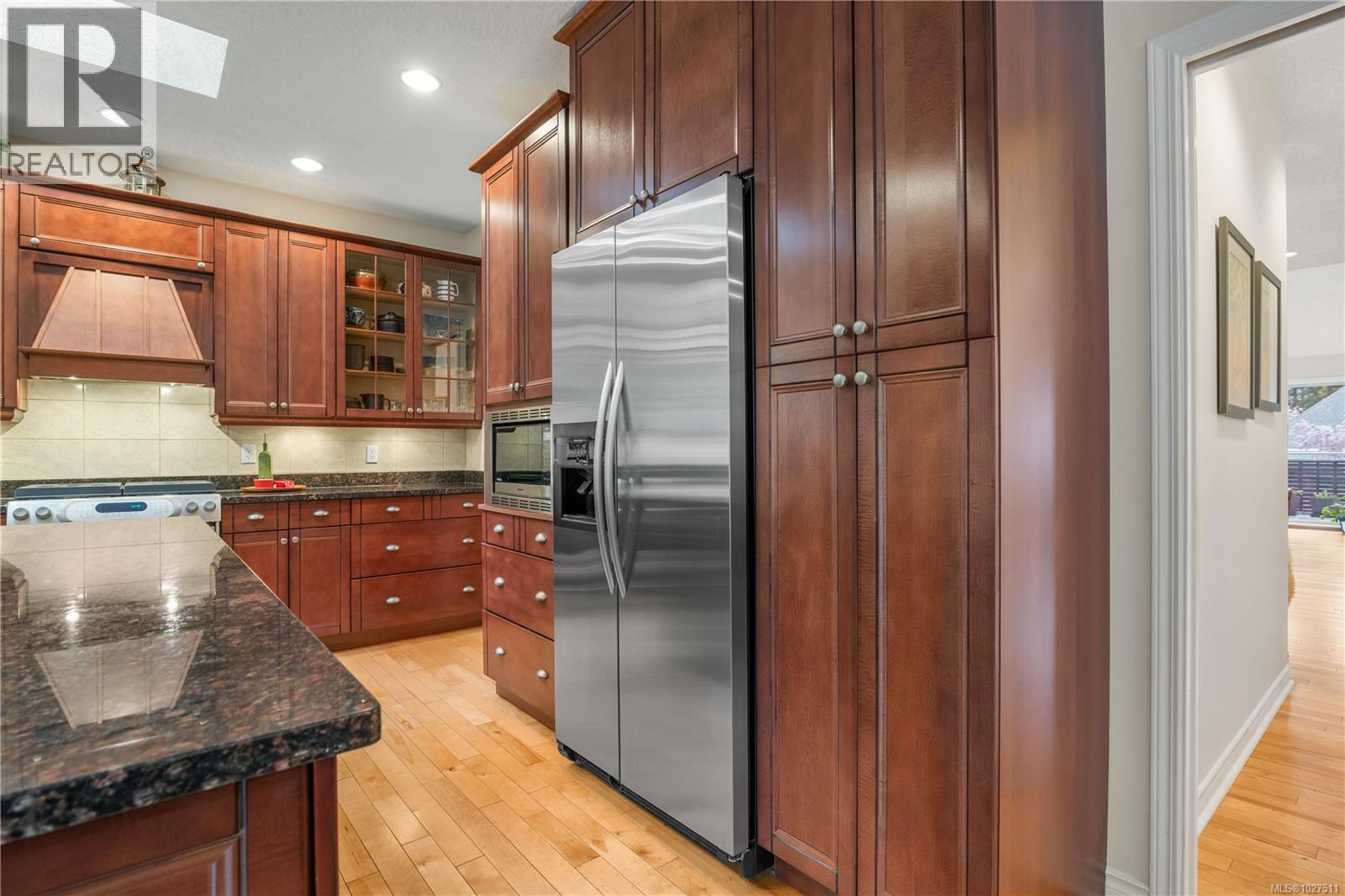 8 1063 Valewood Trail, Saanich