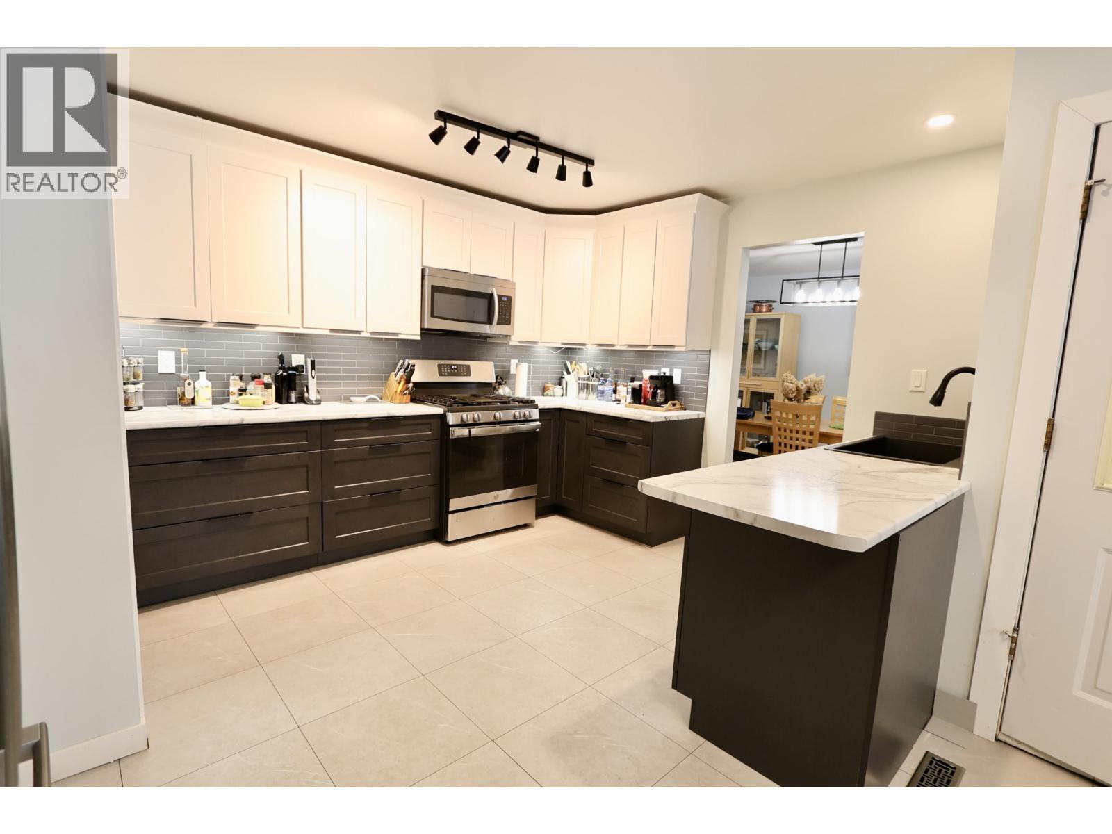 4295 MARLIN ROAD - 7