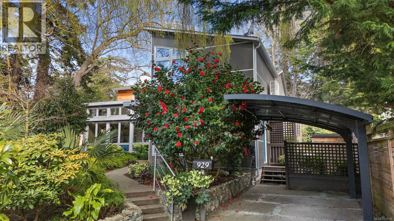 929 Redfern St - 2