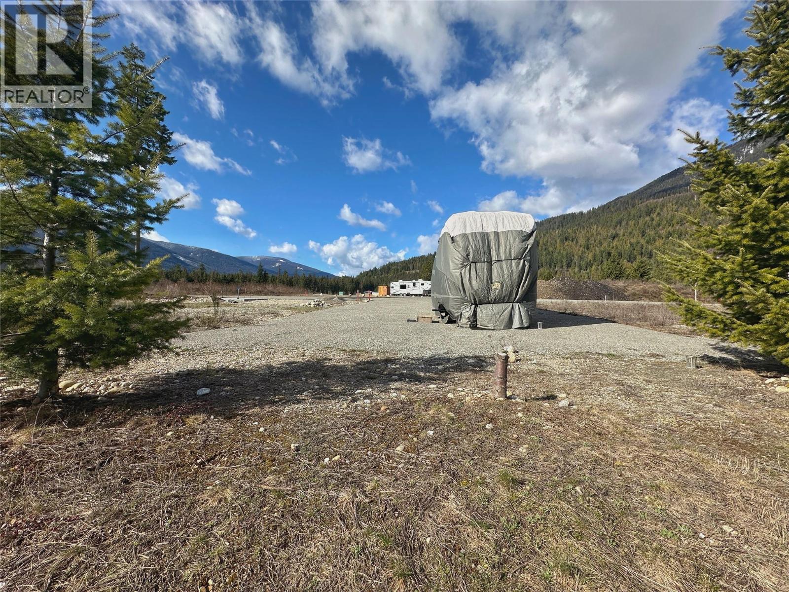 205 EDWARDS Street Lot# 55, Balfour