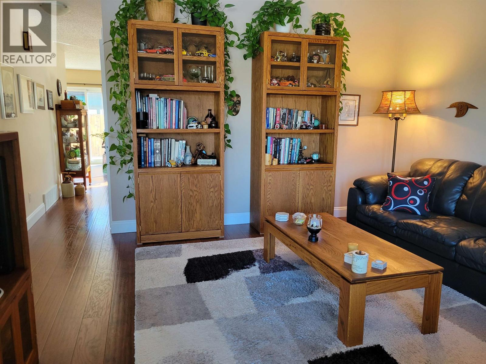 2480 SILVERSMITH AVENUE - 17