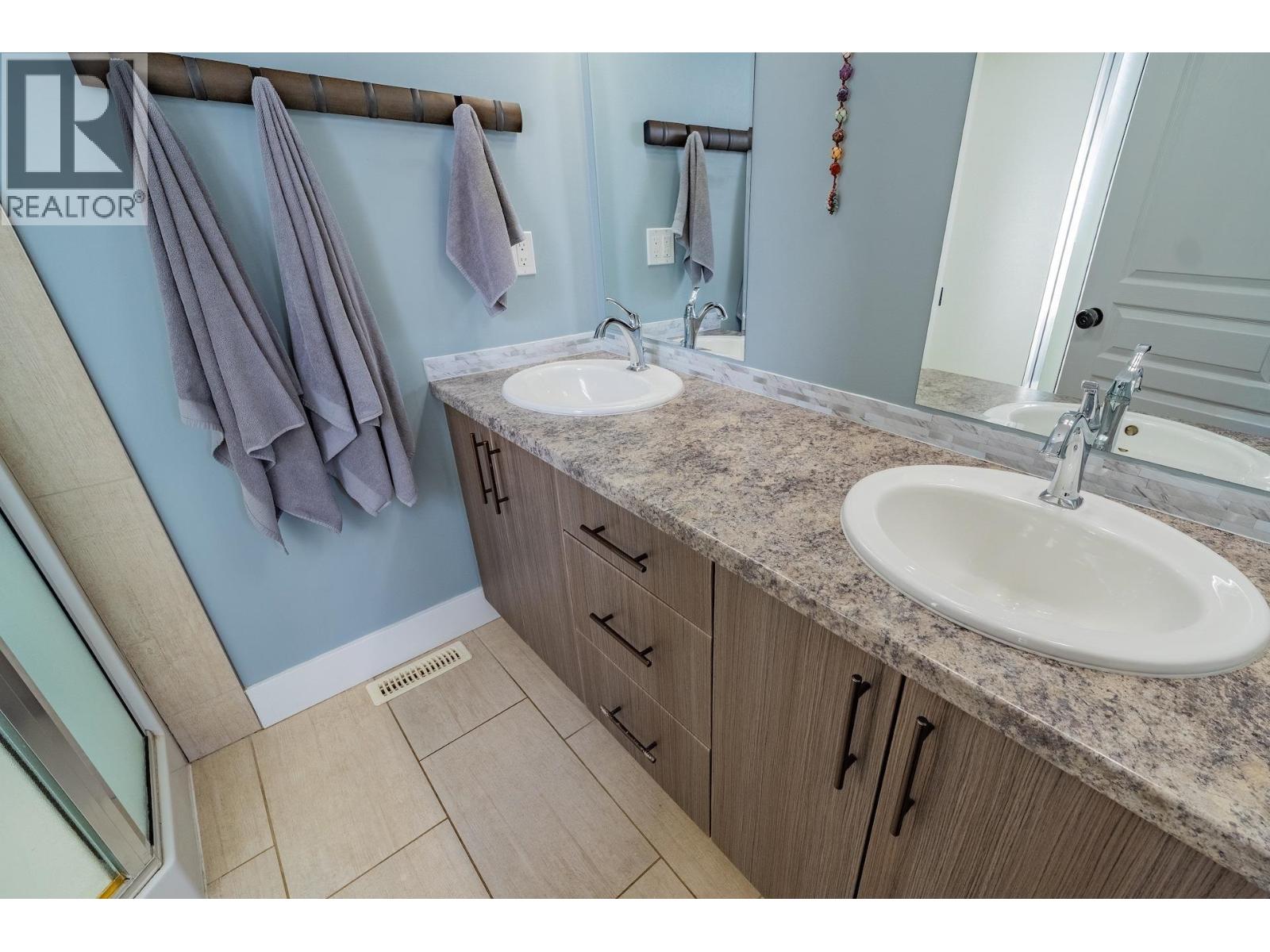 10339 97 STREET - 18