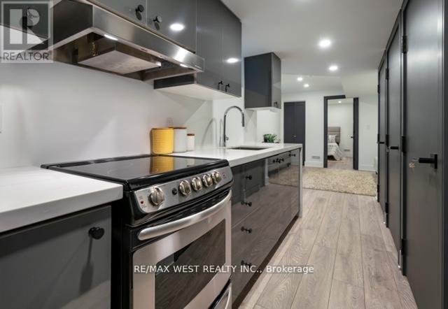 734 SHAW STREET - 40
