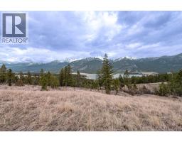 6079 93/95 Highway, Fairmont Hot Springs, BC V0B1L2 Photo 15