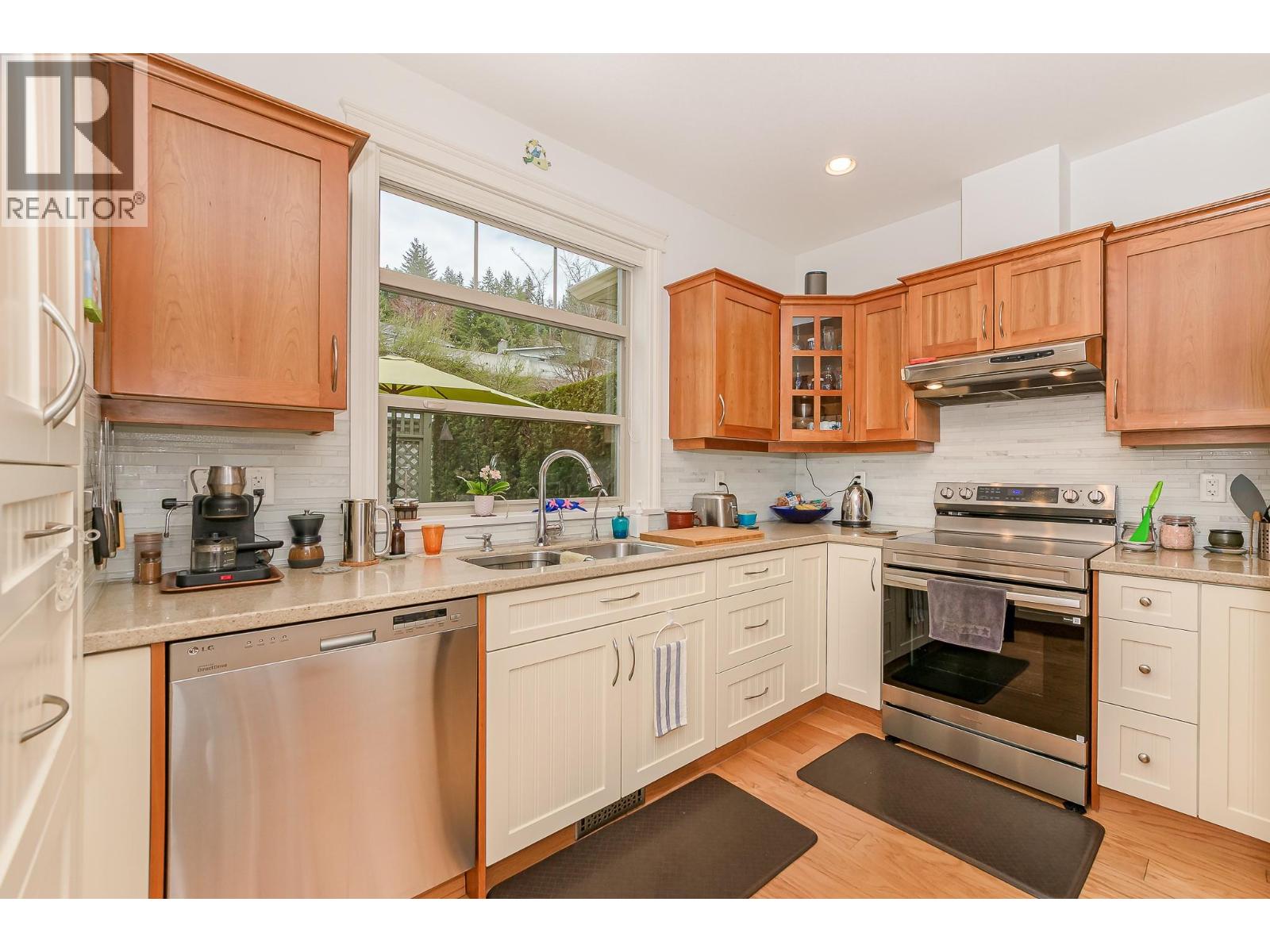  4420 14 Street Northeast, Salmon Arm