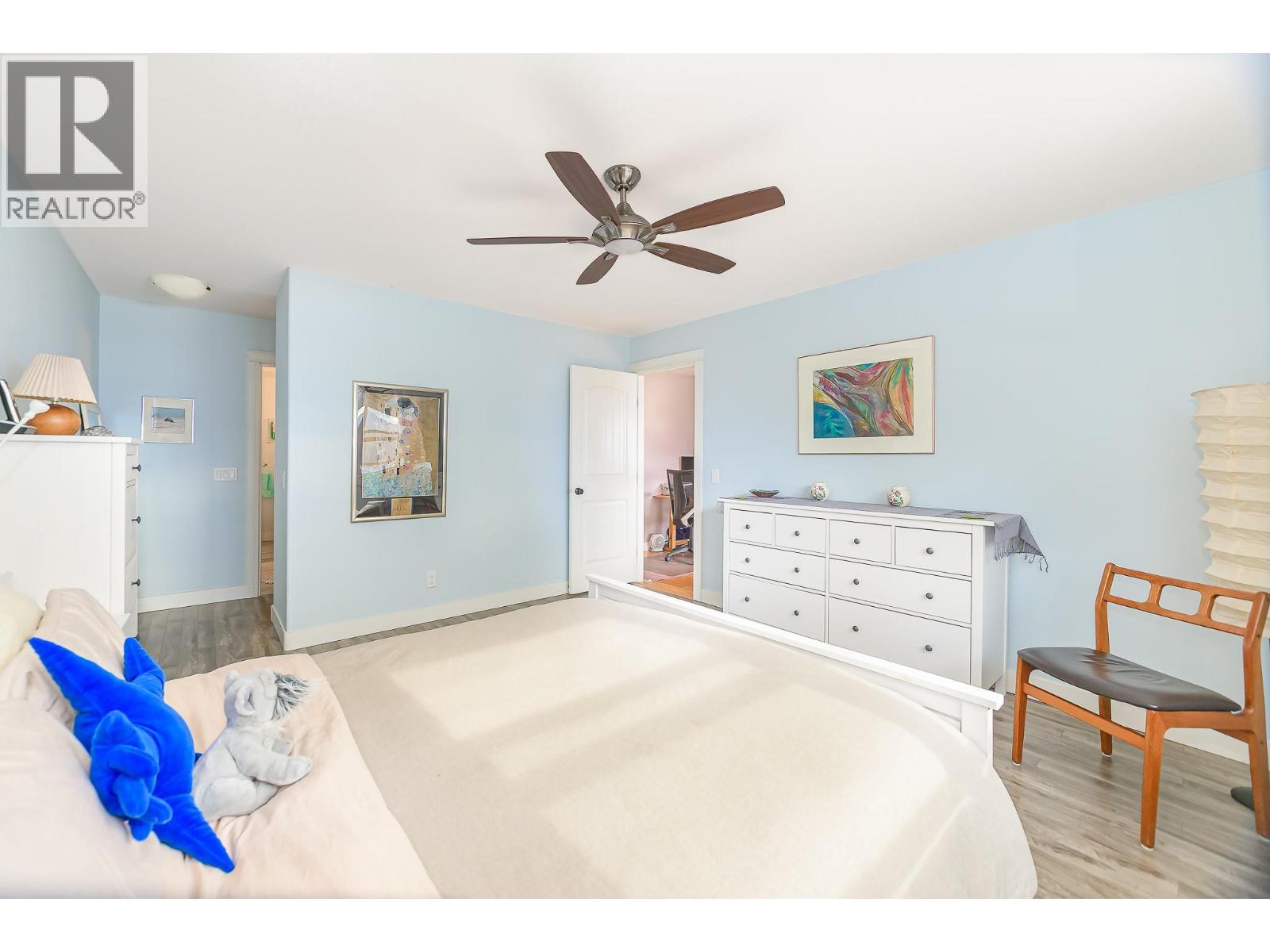  4420 14 Street Northeast, Salmon Arm