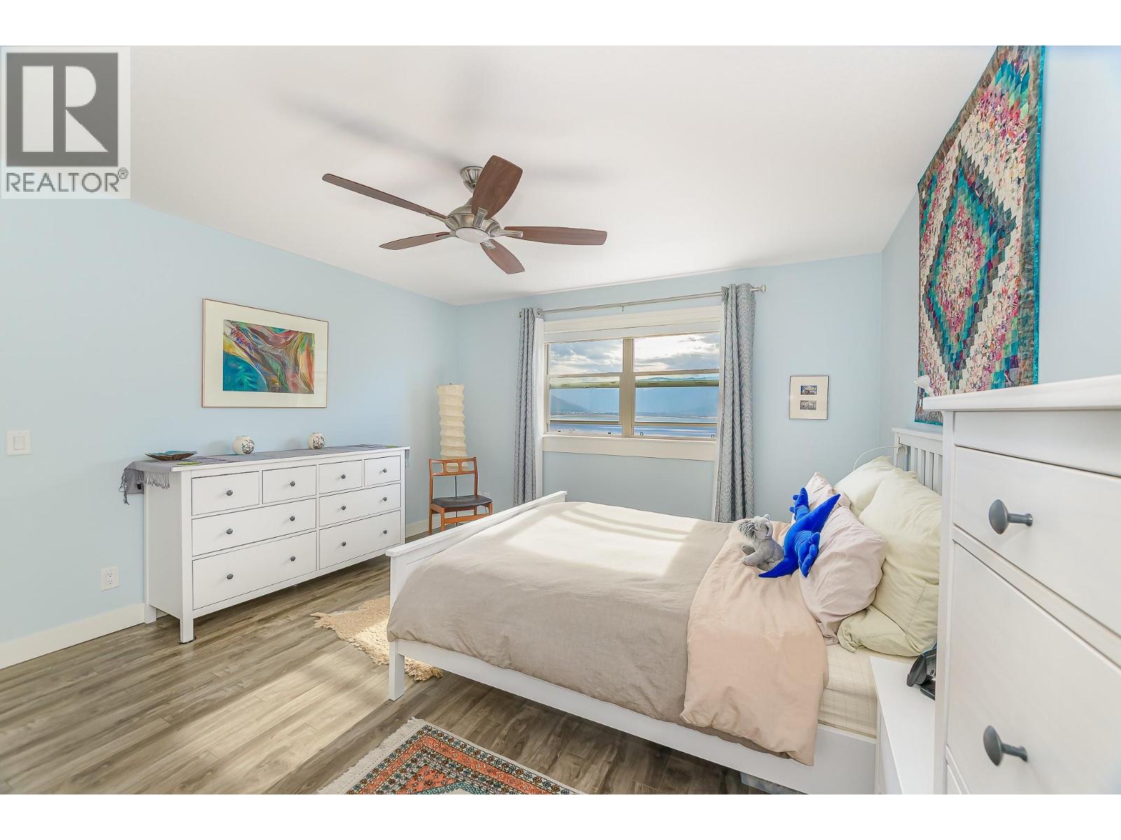  4420 14 Street Northeast, Salmon Arm