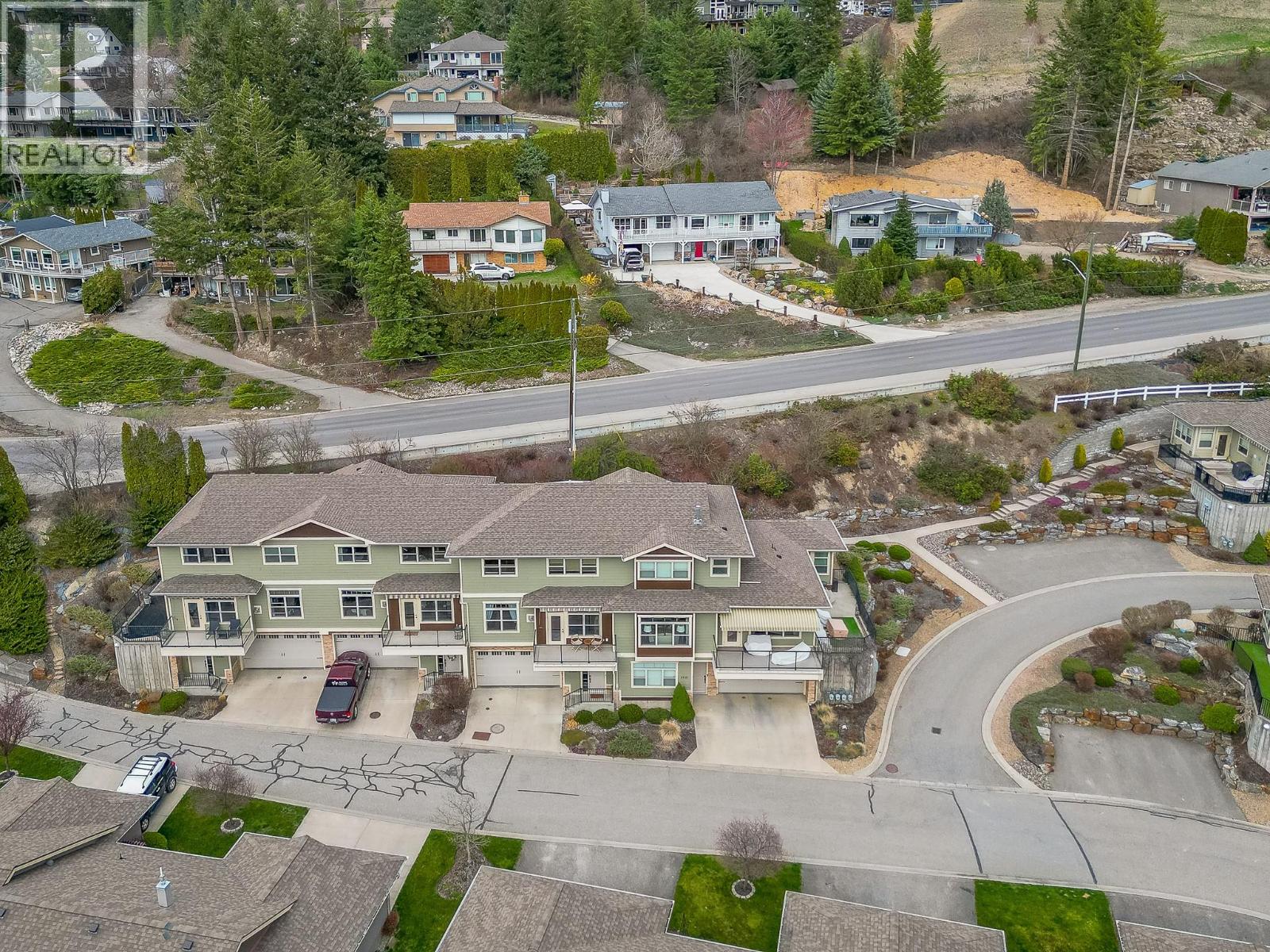  4420 14 Street Northeast, Salmon Arm