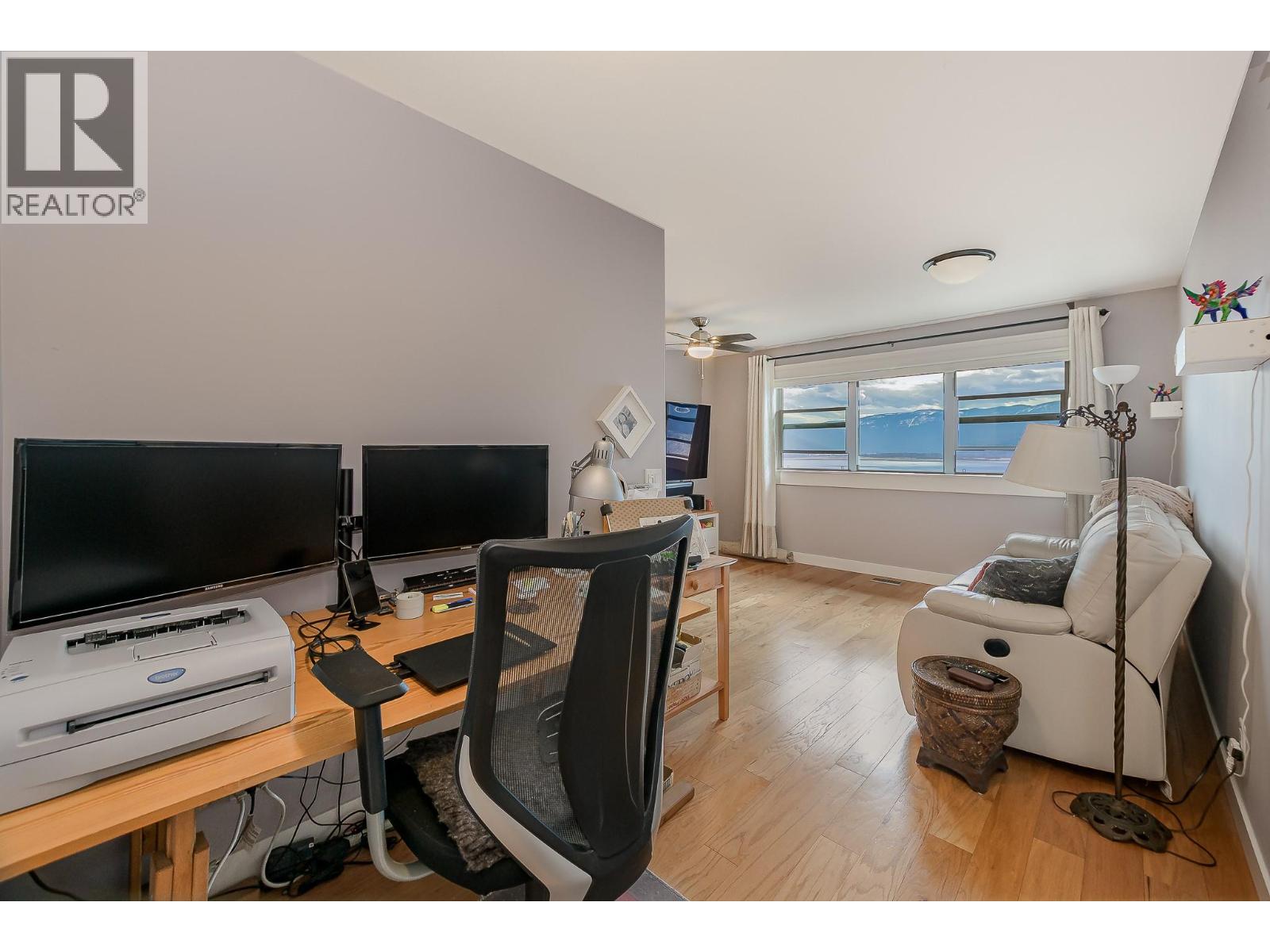  4420 14 Street Northeast, Salmon Arm