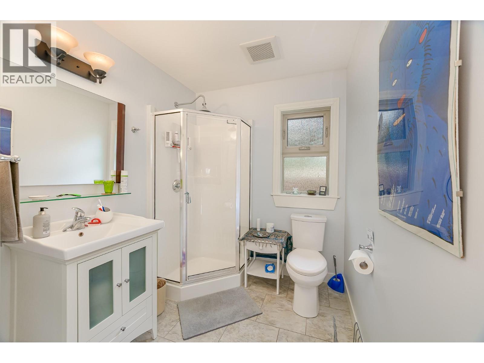  4420 14 Street Northeast, Salmon Arm