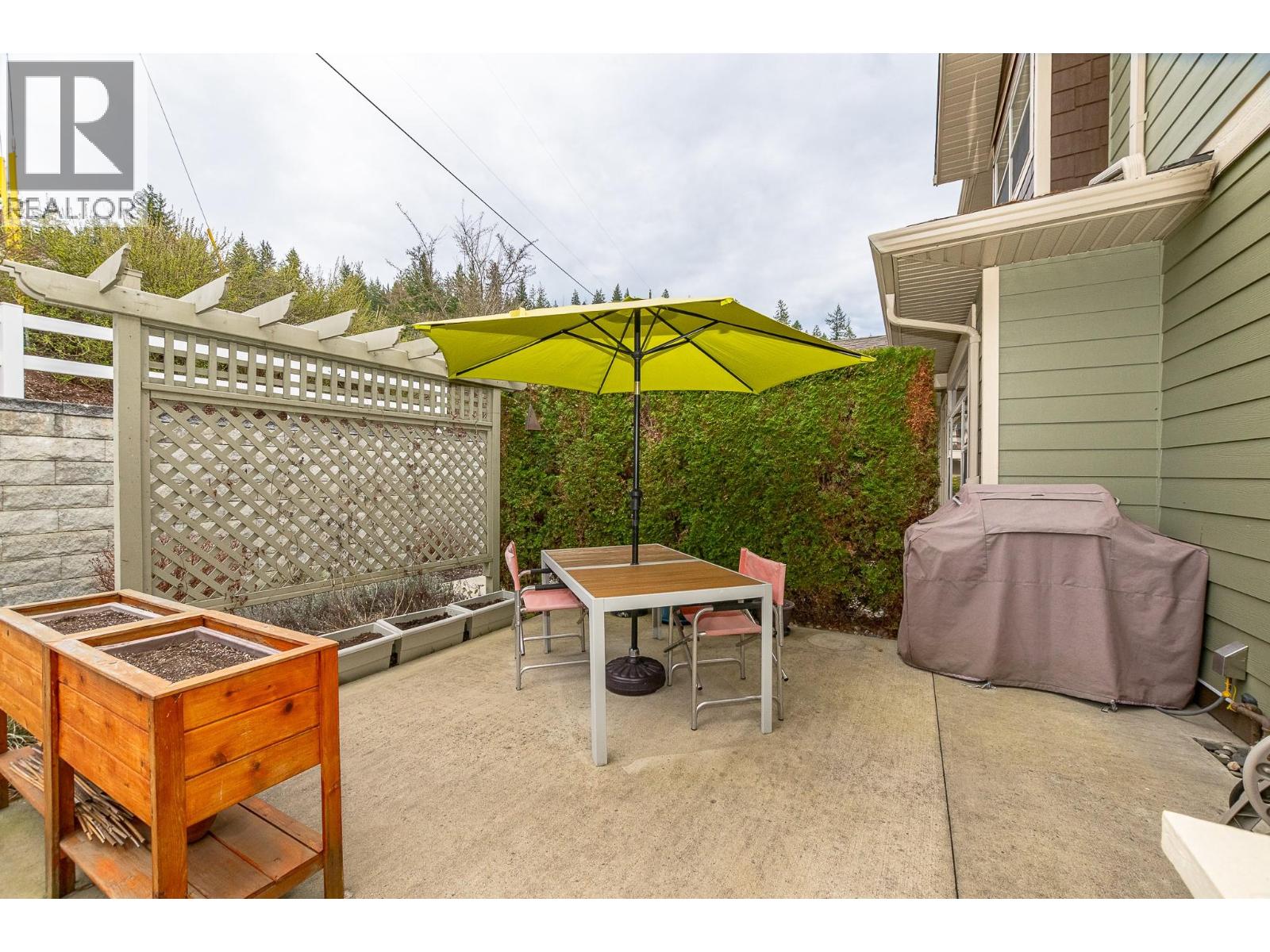  4420 14 Street Northeast, Salmon Arm