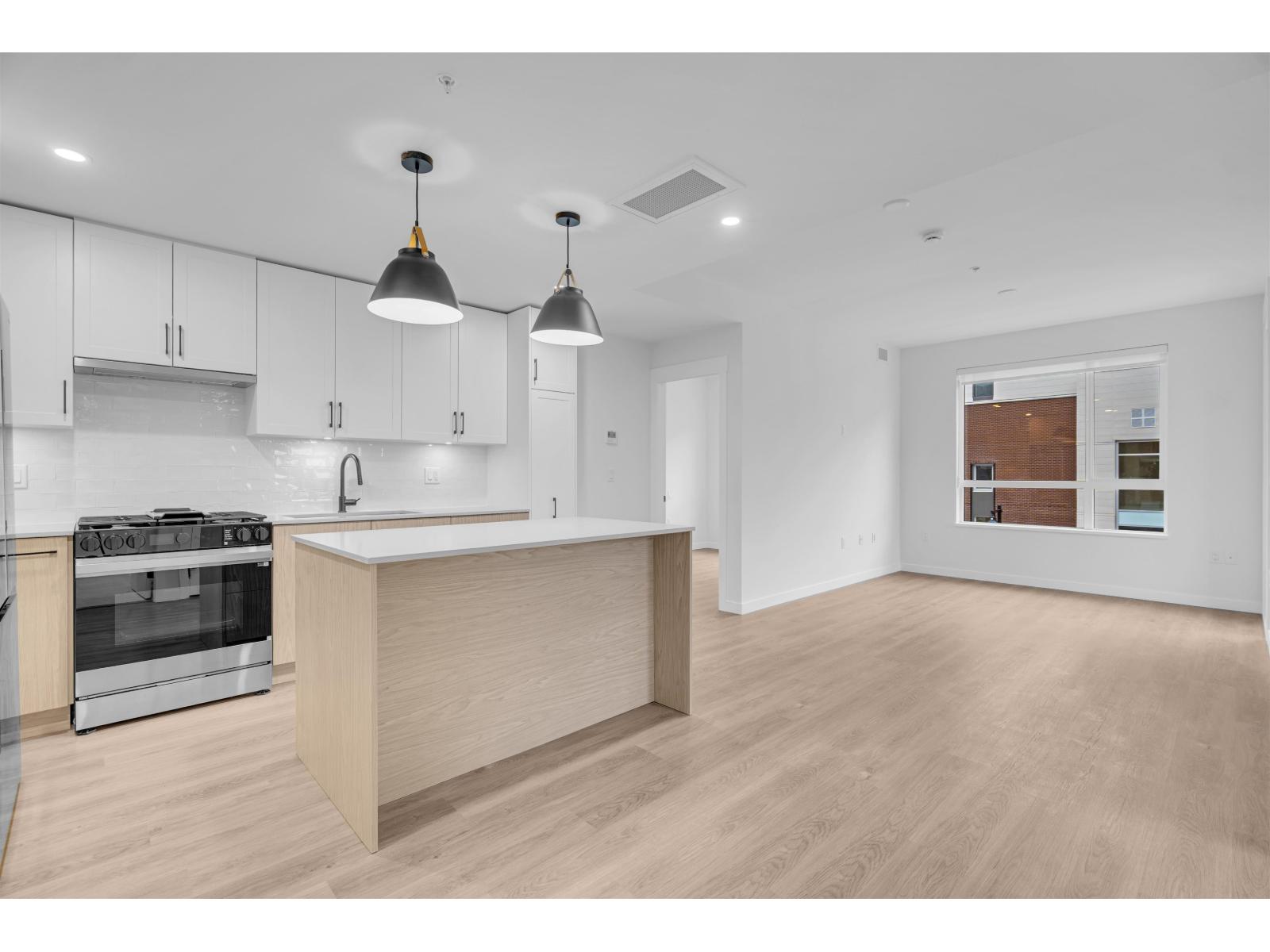 412 27249 ALDERGROVE TOWN CENTRE DRIVE, Langley