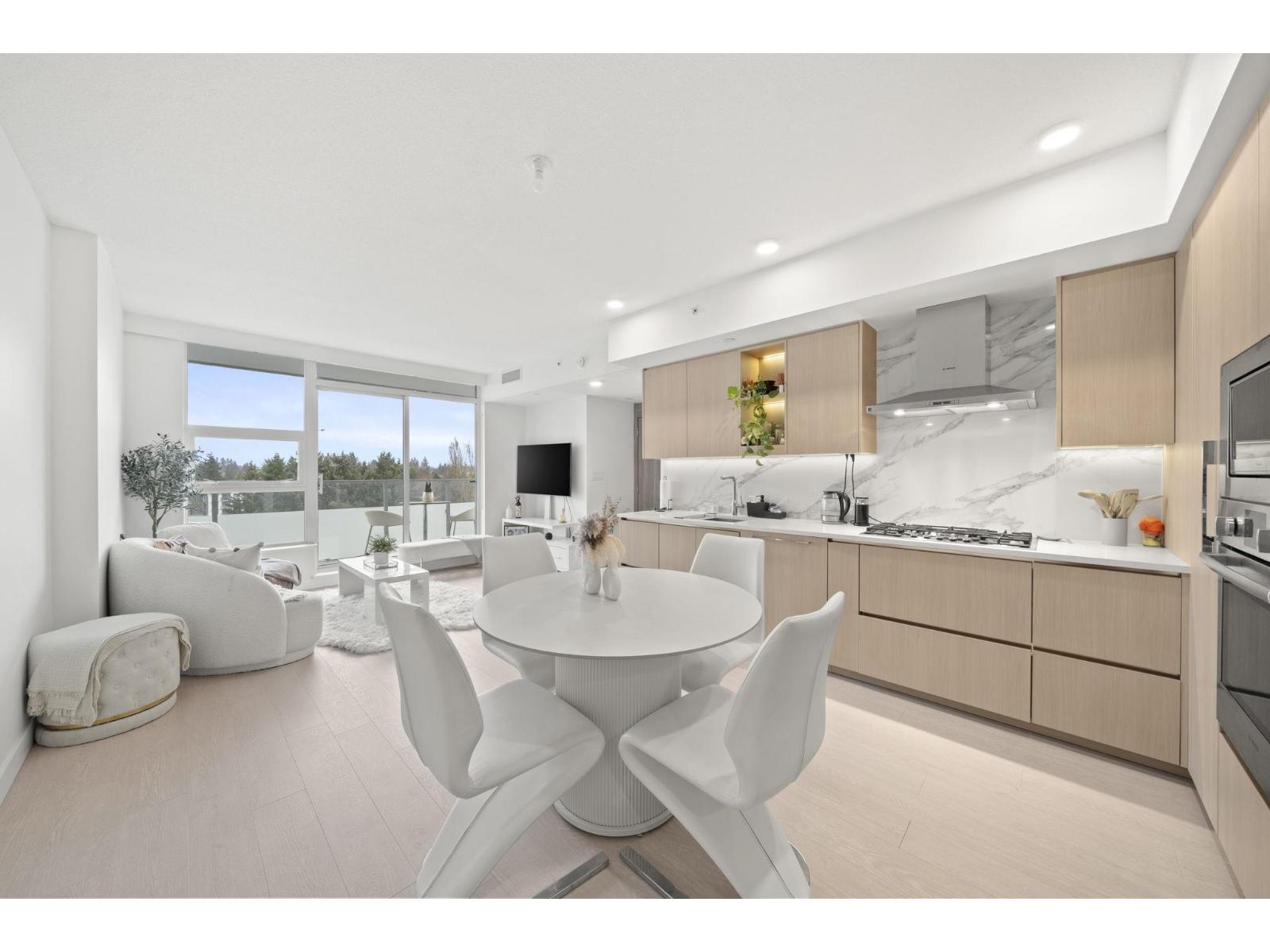 1202 13778 100 AVENUE