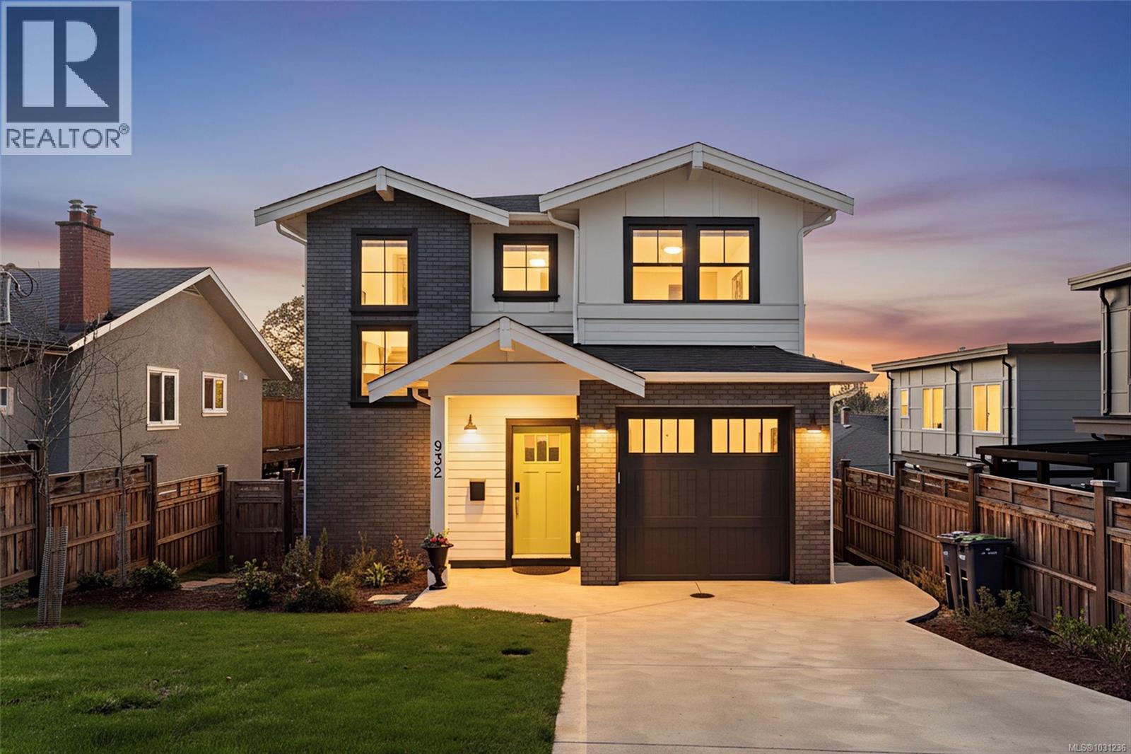 932 Arcadia St, Esquimalt