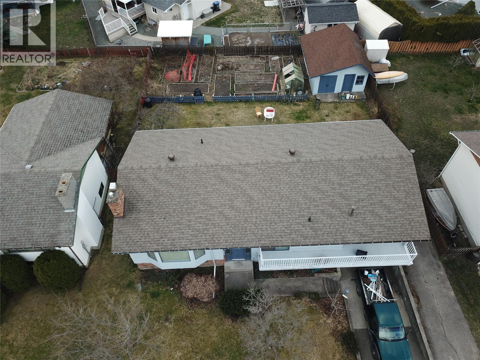 338 Beach Drive - 41