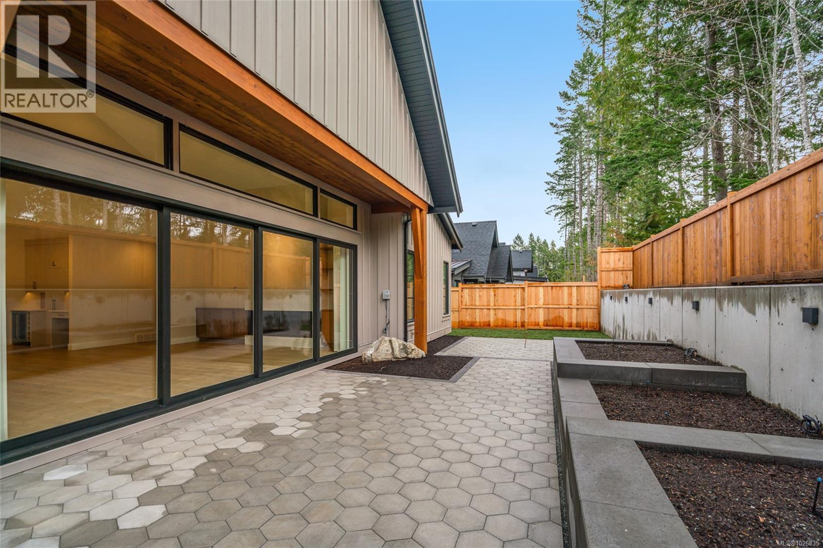 513 Hole-In-One Dr, Qualicum Beach